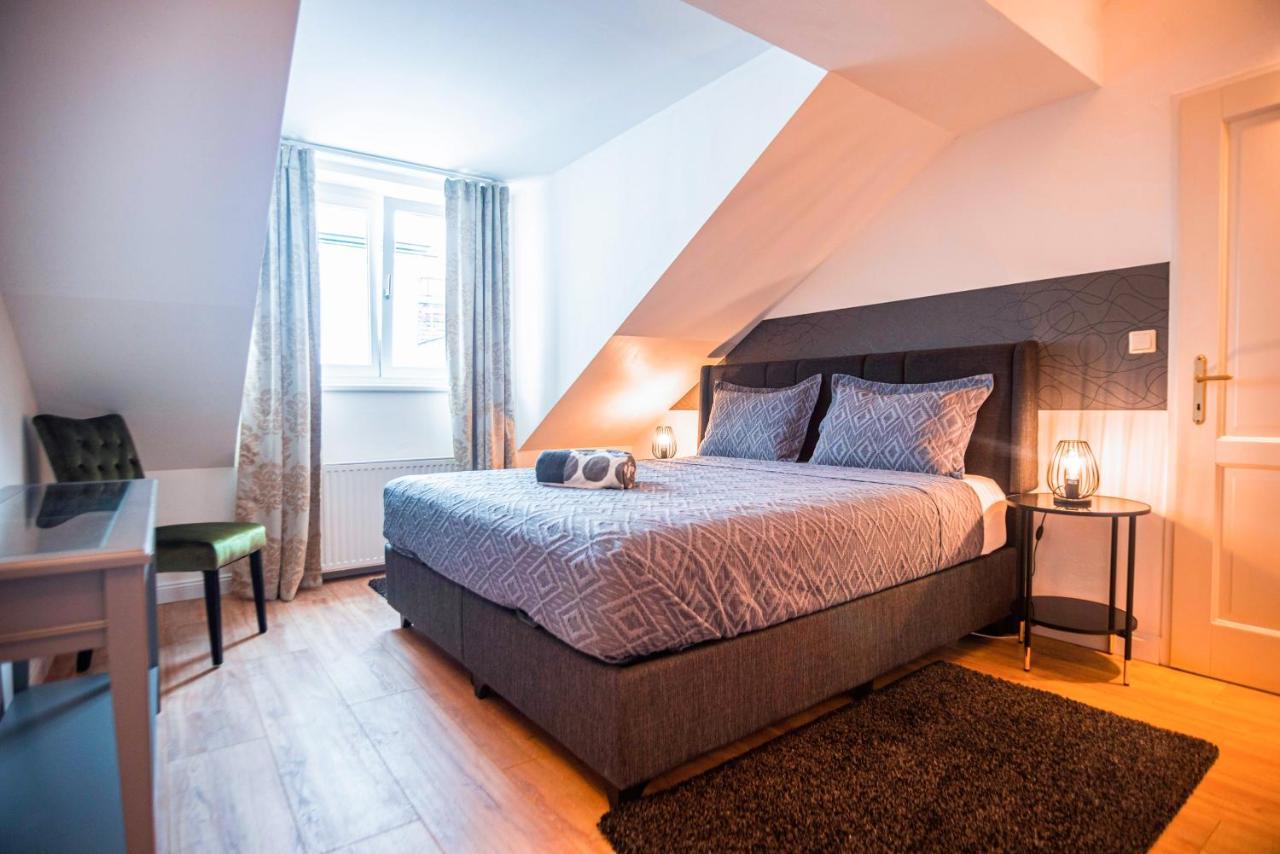 Royal Residence Haus Des Meeres Wina Bagian luar foto